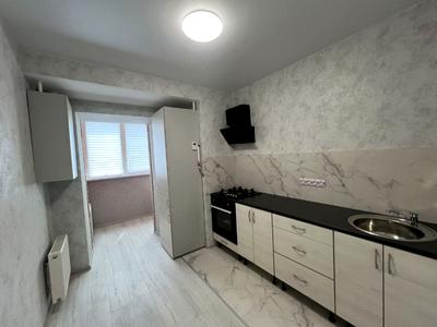 квартира за адресою Йовы, 7