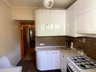 квартира за адресою Пономарьова вул., 4