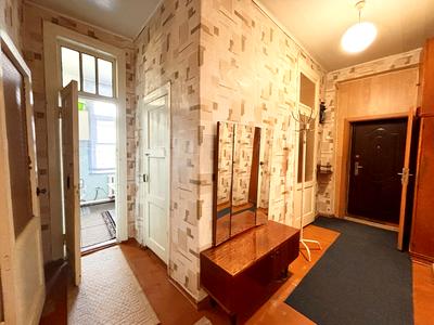 квартира за адресою Семафорна вул., 3
