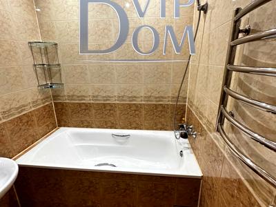 квартира за адресою Тополина вул., 18/2