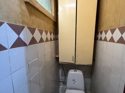 квартира за адресою Космонавтів вул., 1