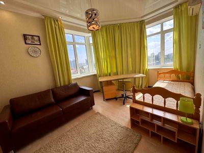 квартира за адресою Коперника вул., 12Д