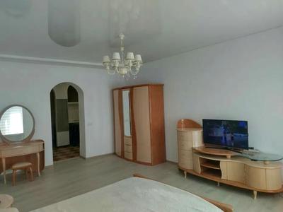 квартира за адресою Миколи Гоголя вул., 10