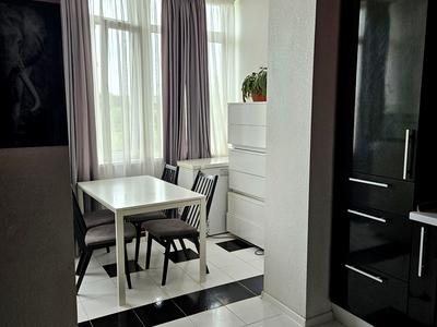квартира за адресою Зоряна вул., 7а