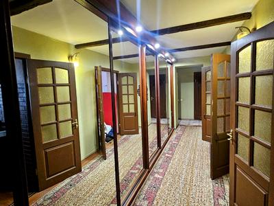 квартира по адресу Драгоманова ул., 44-А