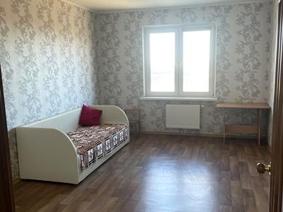 квартира за адресою Милославська вул., 16