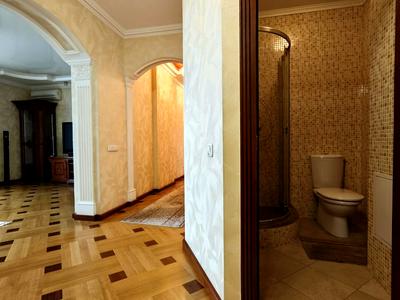 квартира за адресою Осіння вул., 33