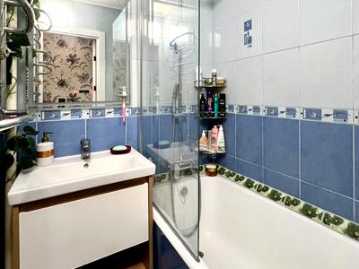 квартира за адресою Дніпровська набережна вул., 5-А