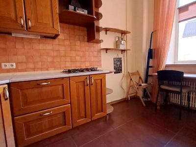 квартира за адресою Шота Руставелі вул., 31-Б