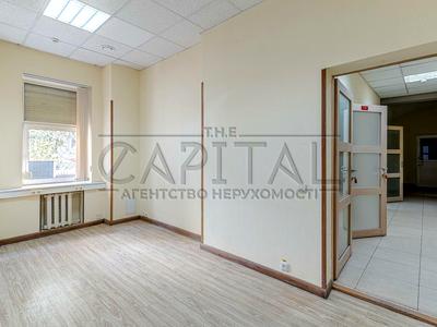 комерційна за адресою Саксаганського вул., 67