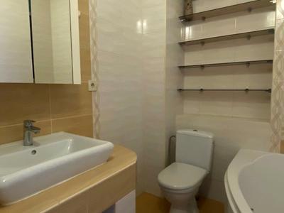 квартира за адресою Вишнева вул., 5