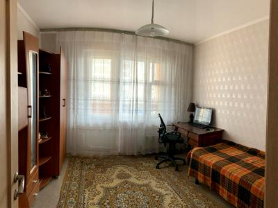 квартира по адресу Быкова Леонида бульв., 12