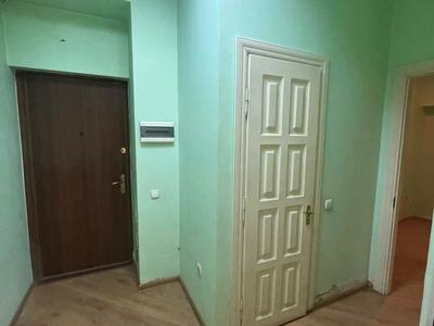 комерційна за адресою Івана Франка вул., 7