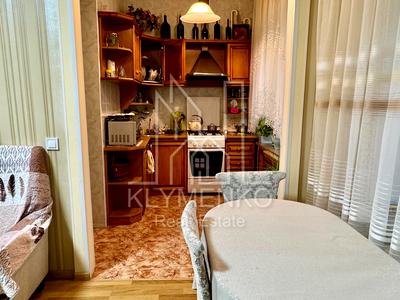 квартира за адресою Сулеймана Стальського вул., 4