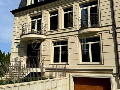 комерційна за адресою Новоселицька вул., 7