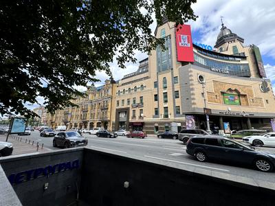 коммерческая по адресу Большая Васильковская ул. (Красноармейская), 8
