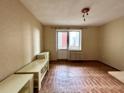 квартира за адресою Милославська вул., 12