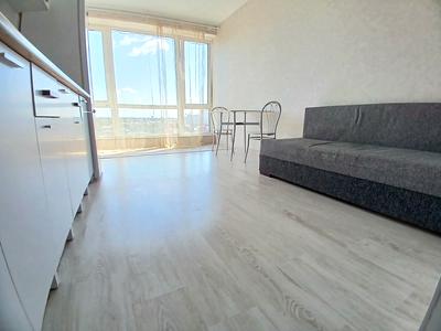 квартира за адресою Леоніда Бірюкова бульв., 9