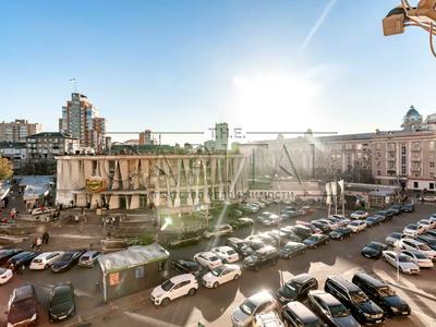 квартира за адресою Панаса Мирного вул., 12