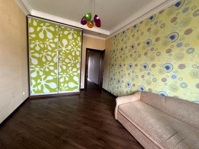 квартира по адресу Івана Дяченка ул., 20Б