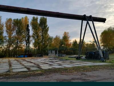 комерційна за адресою Лозова, 6