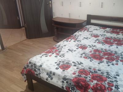 квартира за адресою Ревуцького вул., 27