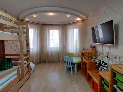 квартира за адресою Залізнична вул., 9