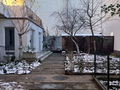 комерційна за адресою Джерельна вул., 36