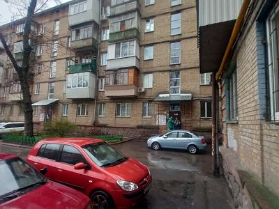 квартира за адресою Леоніда Каденюка просп. (Юрія Гагаріна), 3