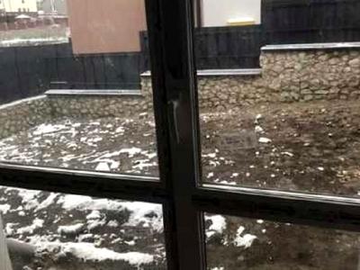 будинок за адресою Шептицького вул., 1