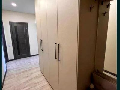 квартира за адресою Абрикосова вул., 3