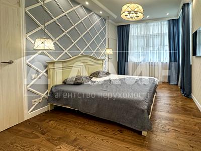 квартира по адресу Розваги ул., 27