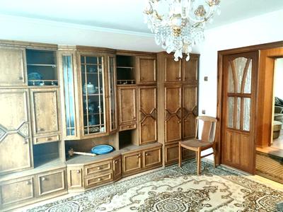 квартира за адресою Кирила Студинського вул., 6