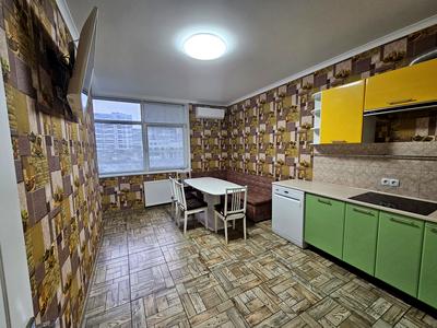 квартира за адресою Європейського Союзу просп. (Правди), 43