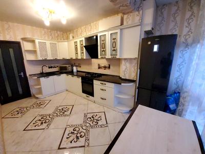 квартира за адресою Миру вул., 9