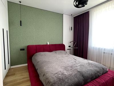 квартира за адресою Роксоляни вул., 2