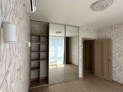 квартира за адресою Віктора Некрасова вул. (Північно-Сирецька), 10-А