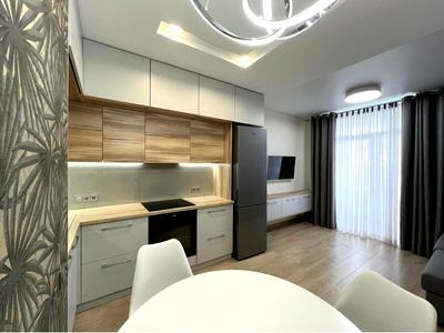 квартира за адресою Салютна вул., 2к22