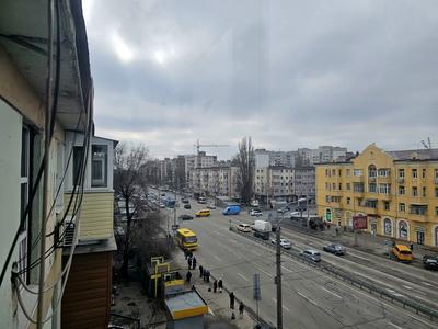 квартира за адресою Слобожанський просп. (Газети 