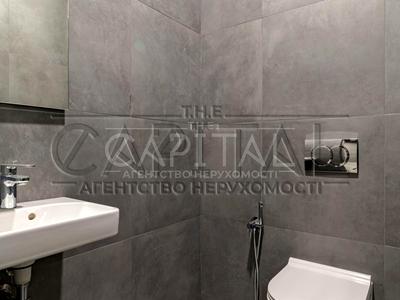 комерційна за адресою Антоновича вул. (Горького), 7
