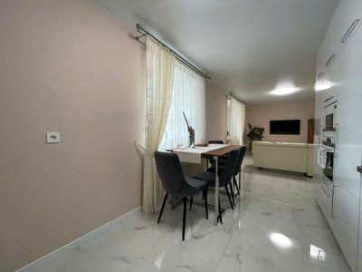 квартира по адресу Злуки просп., 22