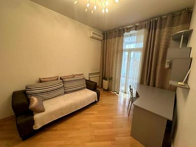 квартира за адресою Шовковична вул., 32/34