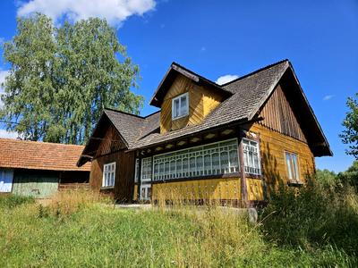 будинок за адресою с. Середній Березів, Петрунівка, 1