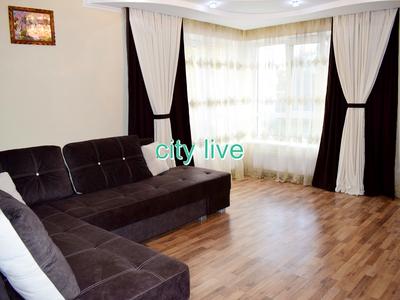 квартира за адресою Володимира Івасюка вул., 10