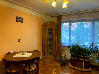 будинок за адресою Брюховицька вул.