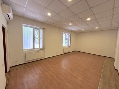 коммерческая по адресу Сабанский пер., 1