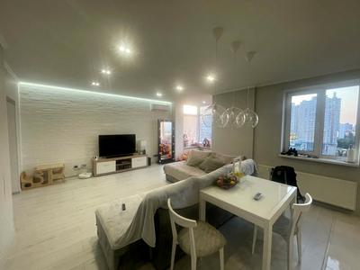 квартира за адресою Юрія Шумського вул., 5