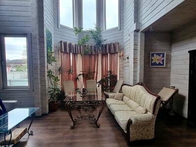 будинок за адресою Синьоозерна вул., 6