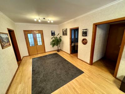 квартира за адресою Вишняківська вул., 7-Б
