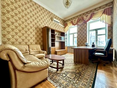 квартира по адресу Александра Конисского ул., 30